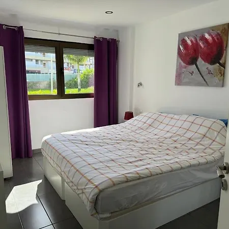 Apartment Iguazu Poolview Near Yumbo *